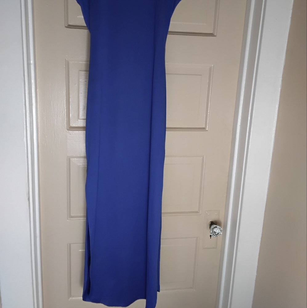 Dress - Picture 5 of 5